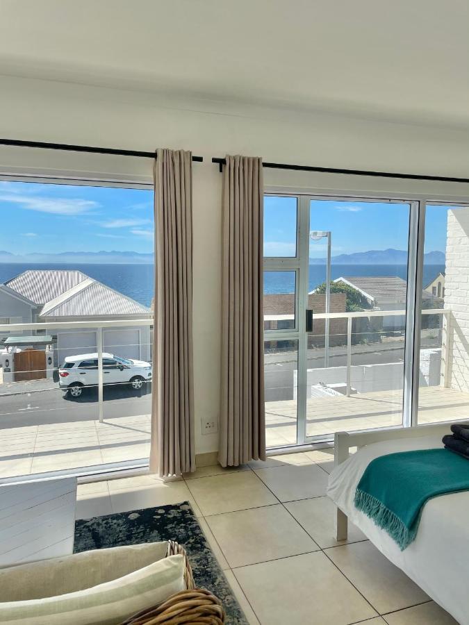 Sail Away Studios Simon's Town Eksteriør billede