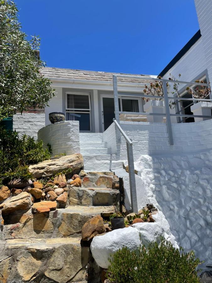 Sail Away Studios Simon's Town Eksteriør billede
